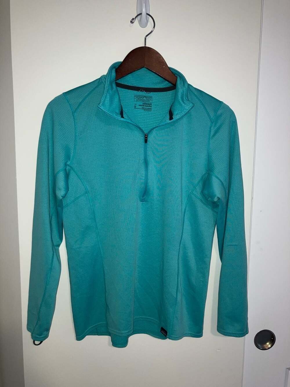 Patagonia Midweight Capilene Base Layer 1/4 Zip Pullover